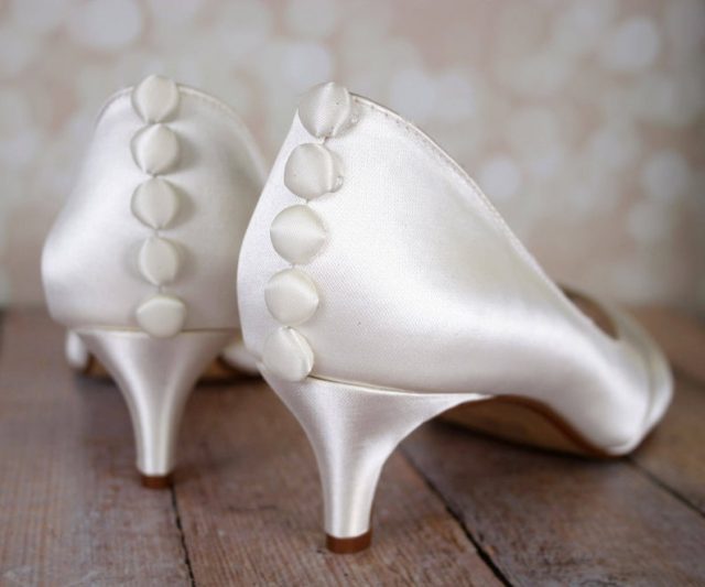 Ivory Wedding Kitten Heels by EllieWrenWeddingShoe