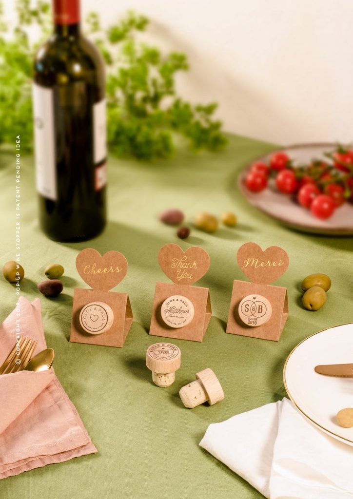 Wedding Favors - Personalized Wine Cork Stopper with Thank You KRAFT Pop-up Stopper Box - Original idea - Free Shipping