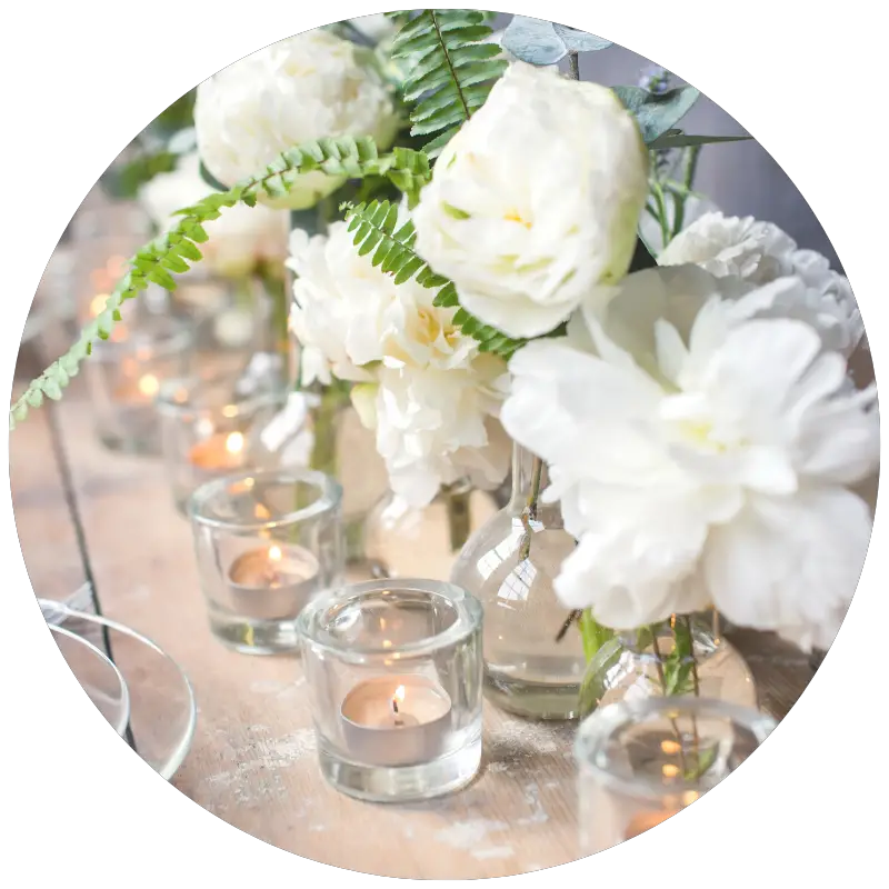 6 Wedding Themes with brilliant modern twists - image 1 - minimalist wedding theme
