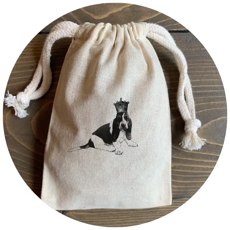 Hound Dog drawstring bags by BlueMountainBags | 23+ Ways to include your dog in your wedding - These dog wedding ideas are perfect for the couple who wants to include their favorite pup on their big day!