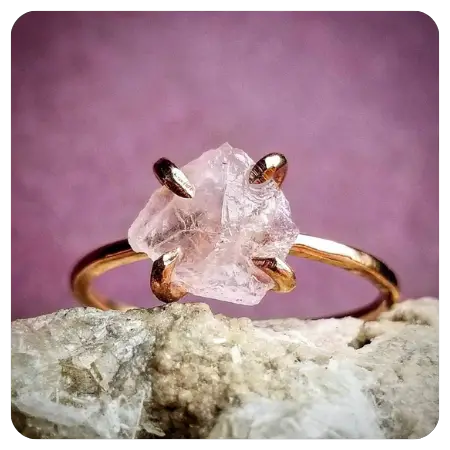 Raw rose quartz ring handmade by GotiskaStil - Simply gorgeous rose quartz wedding things - The Wedding Club