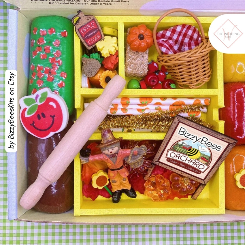 52 - Apple orchard playdough sensory kit by BizzyBeesKits on Etsy - 43 Things to add to the kiddies table at your wedding - The Wedding Club