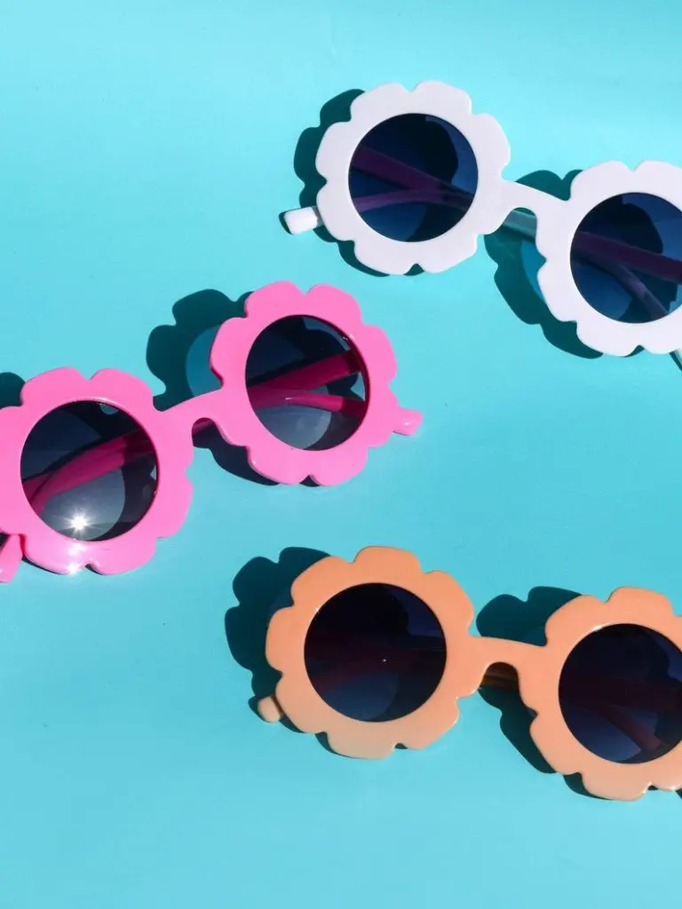 Toddler Young Girls Sunglasses by GiftsyBox on Etsy - Things to add to the kiddies table at your wedding - The Wedding Club