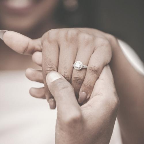 16 Engagement rings you won’t believe are from Etsy