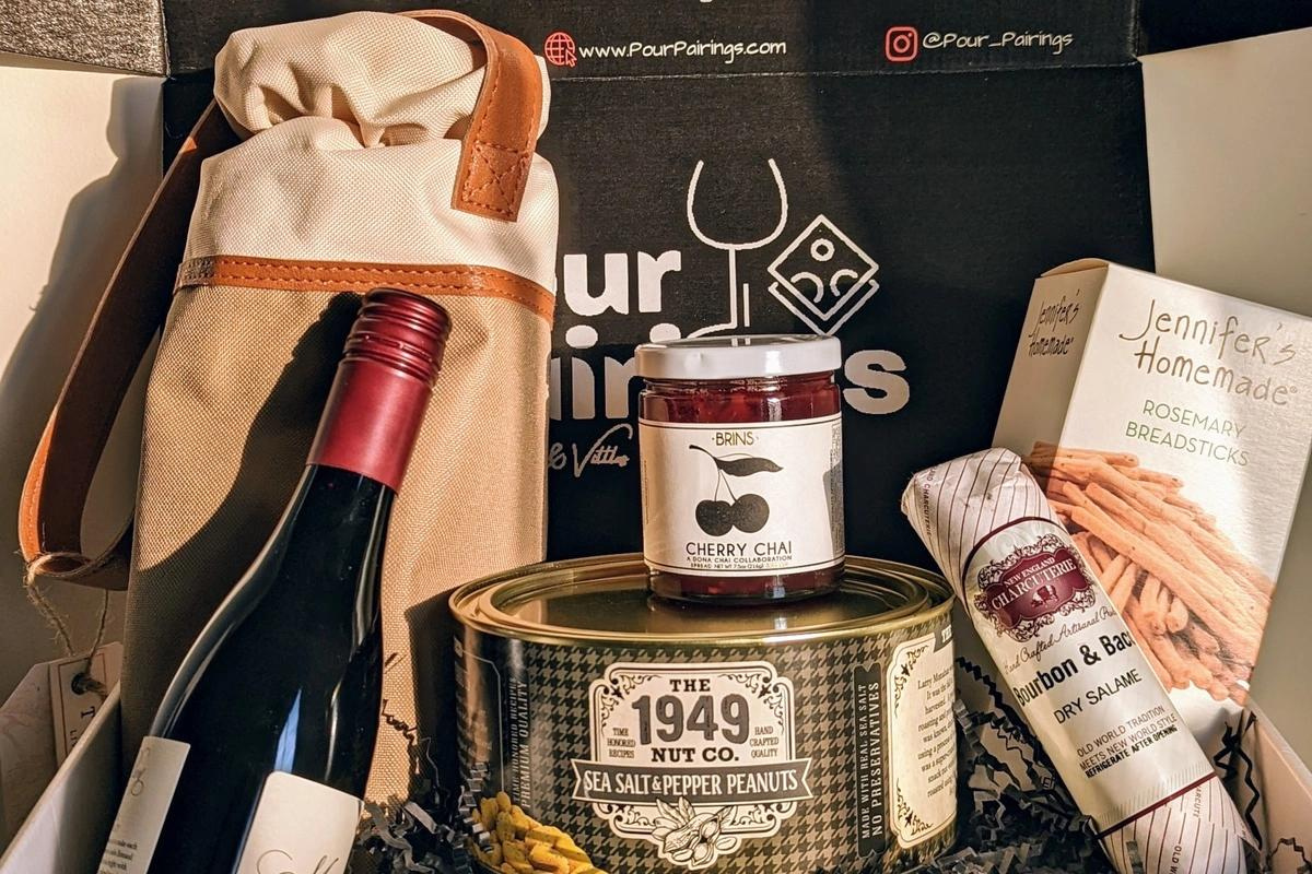 Pour Pairings Monthly Box - best subscription boxes for couples - The Wedding Club