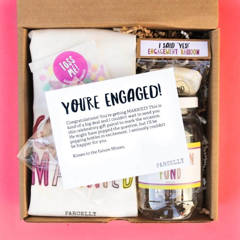 27 Unique Engagement Gifts for the Couple – The Wedding Club