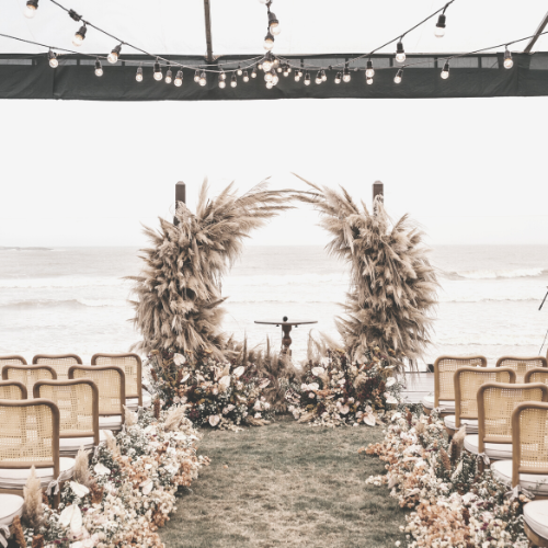 9 Things you should know when choosing your wedding venue - The Wedding Club