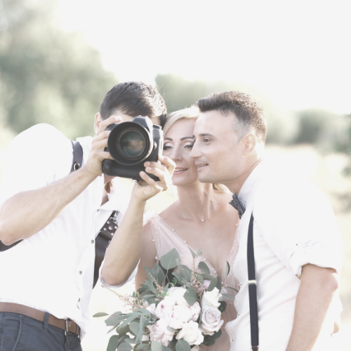 28+ Questions to ask your Wedding Photographer - The Wedding Club