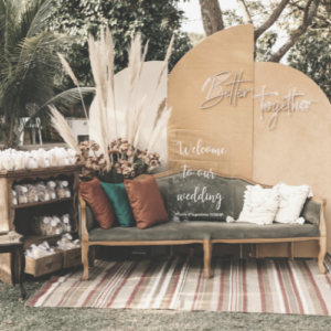 30+ Acrylic wedding ideas for your big day