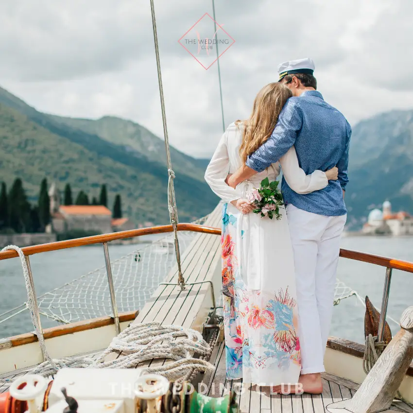 How to use your wedding registry to fund your honeymoon (2)