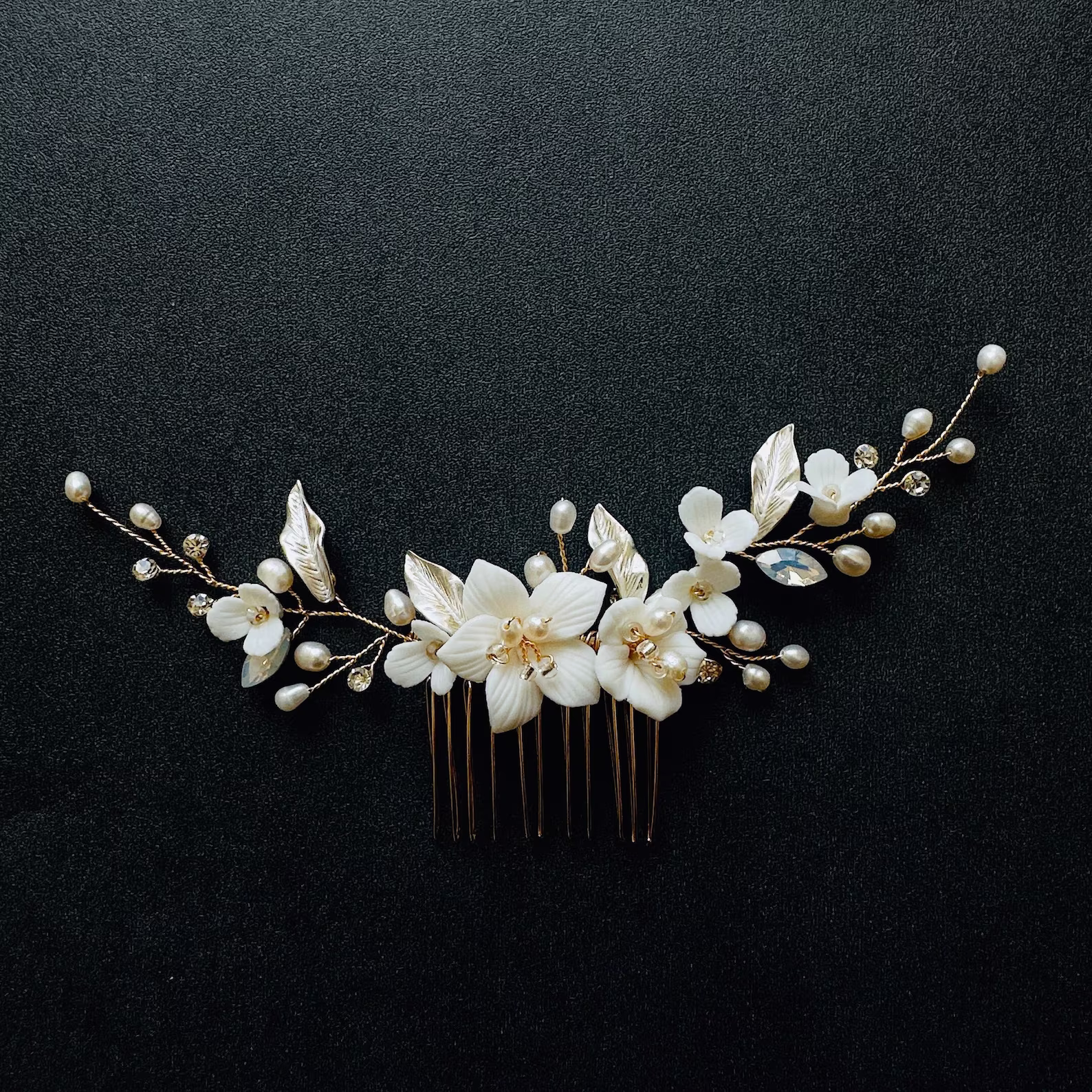 Wedding Hair Accessory With Pearls, Pearl Bridal Hair Vine, Flower Hair Comb for Bride, Silver Pearl Hair Vine, Ivory Clay Flower Hairpiece by VivianDesignBtq on Etsy